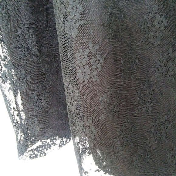 Skirt - Picture 2 of 4